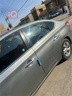 نيسان سنترا